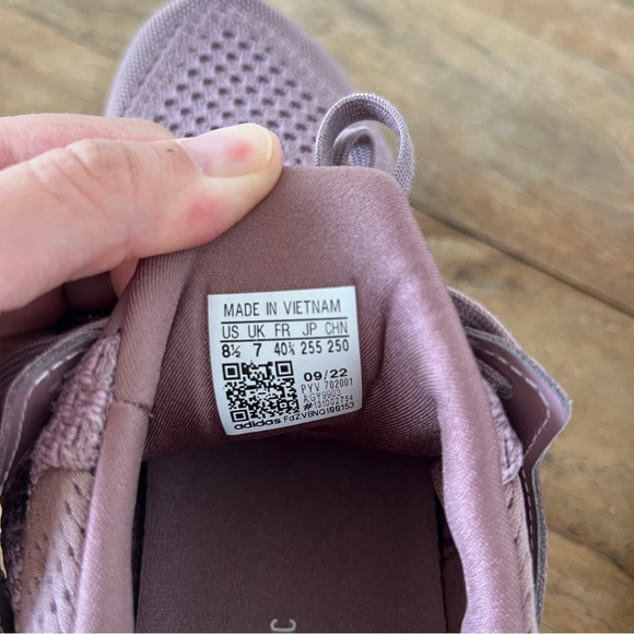 Adidas Ultraboost 1.0 - Picture 14 of 15